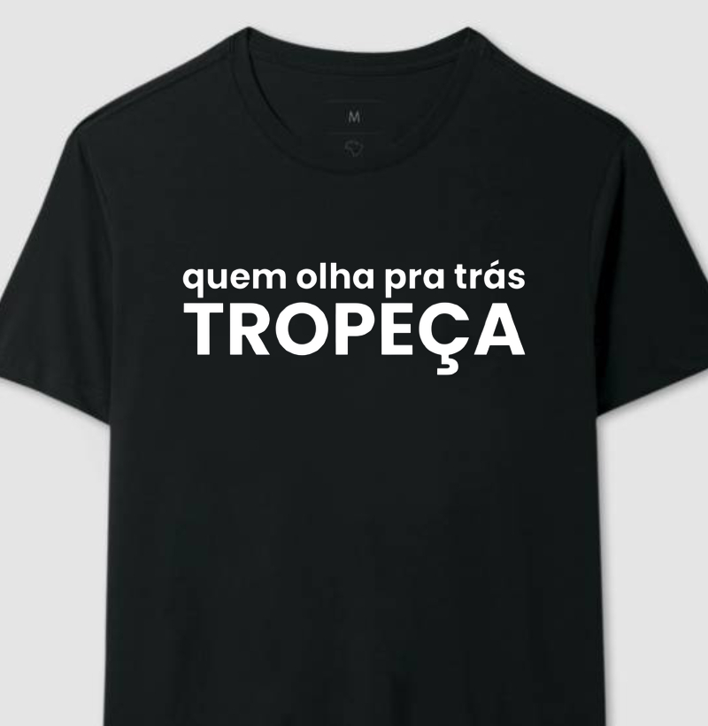 Quem olha pra trás...