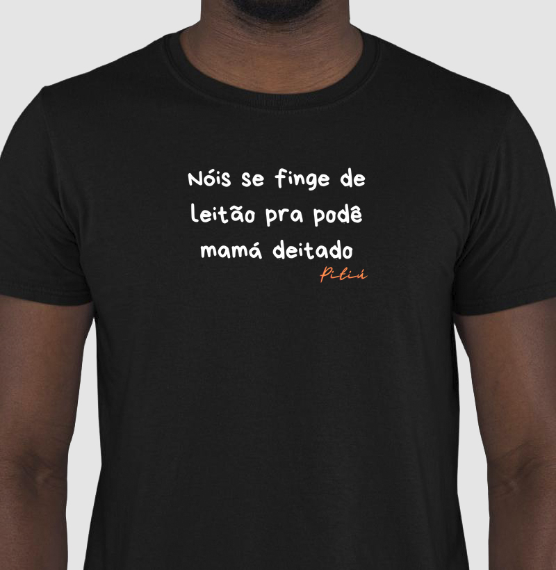 Nóis se finge de leitão pra podê mamá deitado
