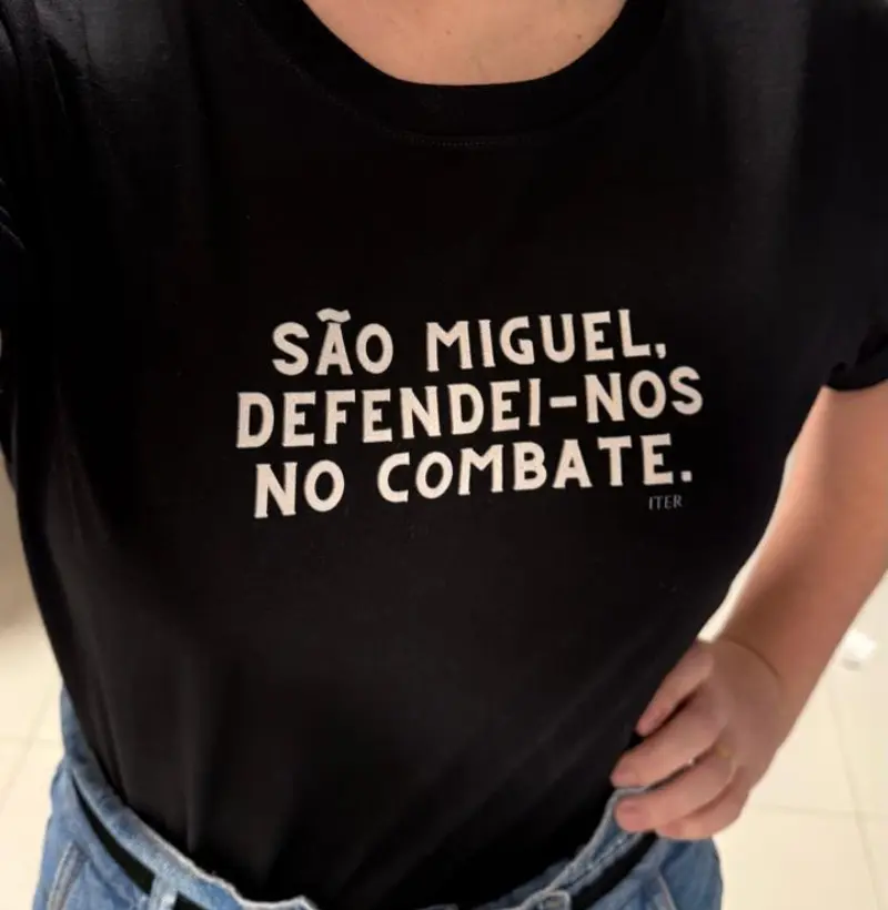 São Miguel, defendei-nos no combate.