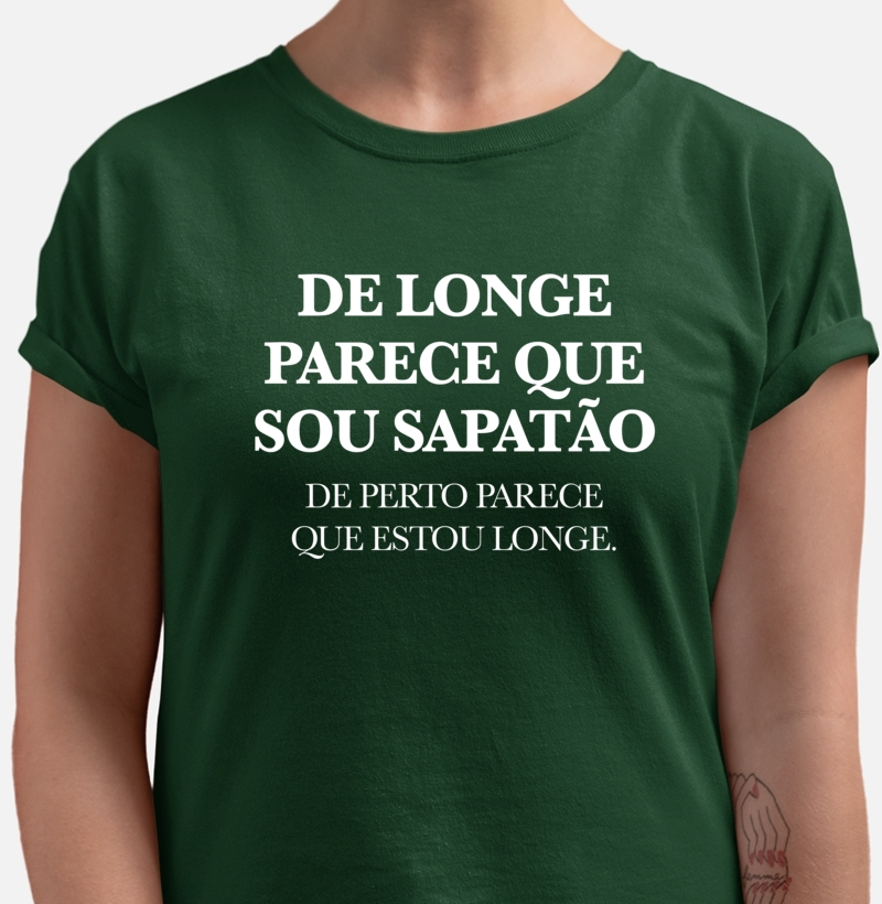 De longe parece que sou sapatão, de perto parece que estou longe