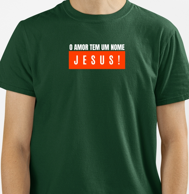 Amor Tem um Nome - Camiseta premium 