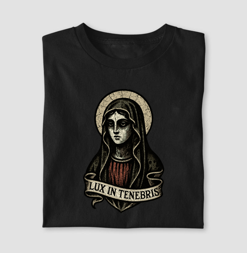 Camiseta - Lux in Tenebris