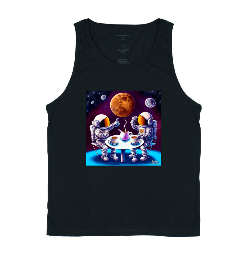 Astronautas Tomando Cafe no Espaço