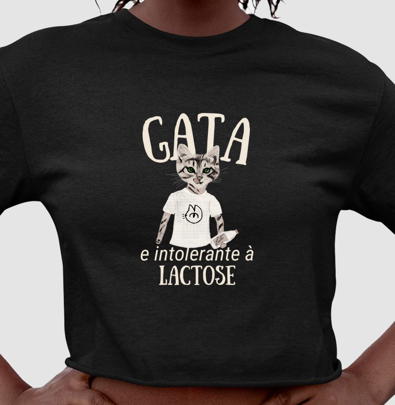 Cropped Gata e intolerante à lactose