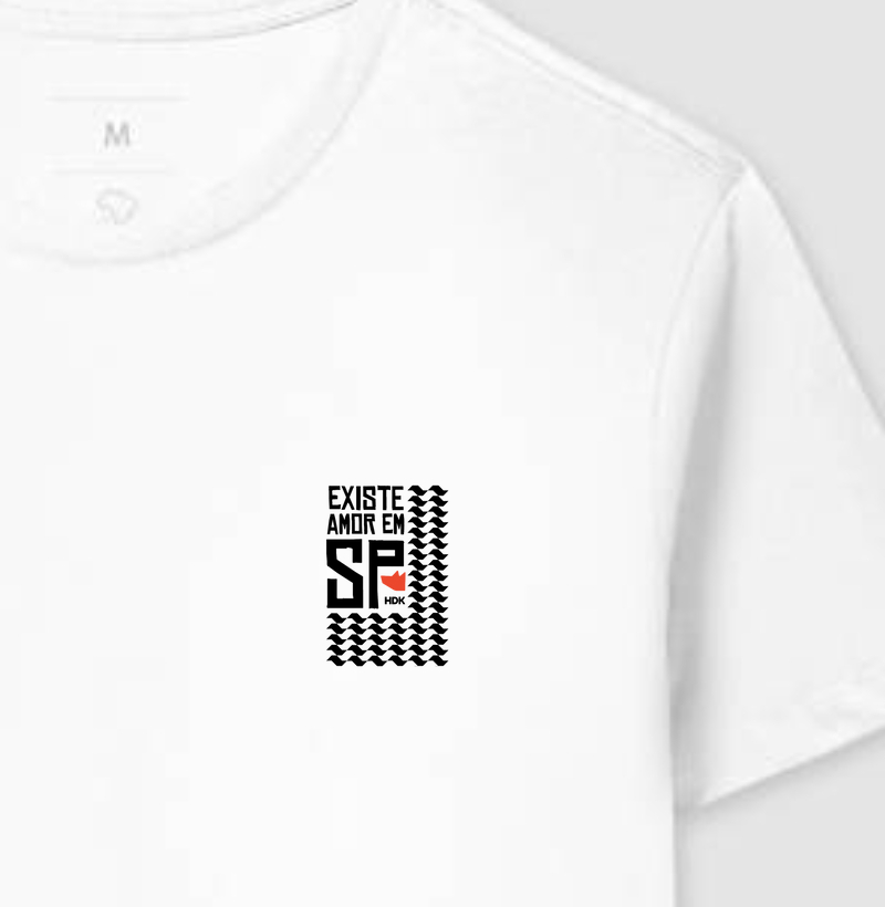 Camiseta Existe Amor em SP