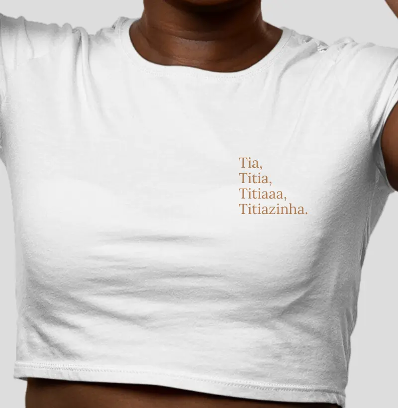Tia, Titia, Titiaaa, Titiazinha. (minimalista) (cropped)