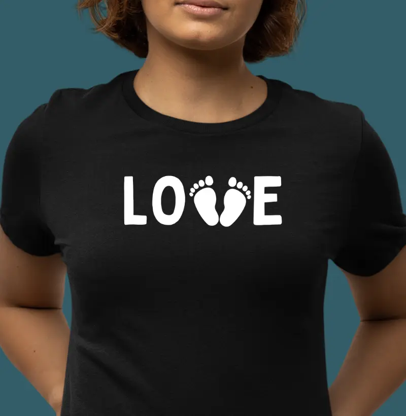 Love com pés de bebê