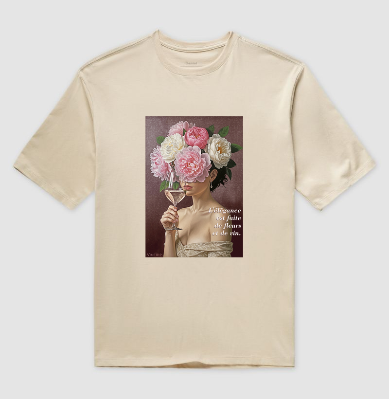 L'élégance est faite de fleurs et de vin.