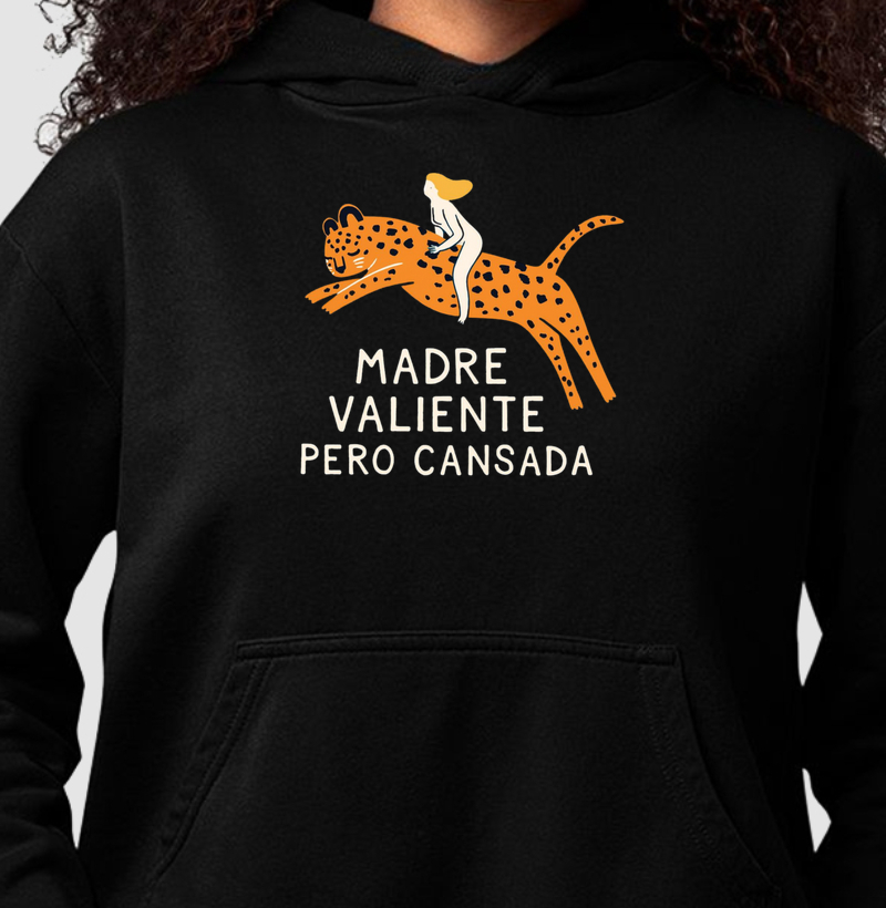 madre valiente pero cansada