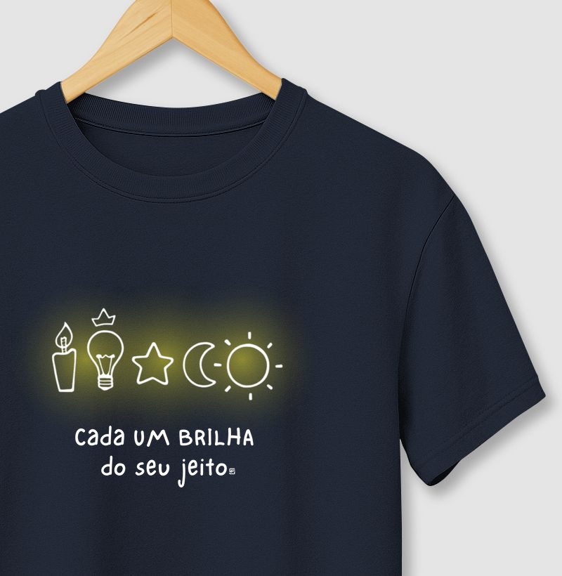 Camiseta Cada um brilha do seu jeito
