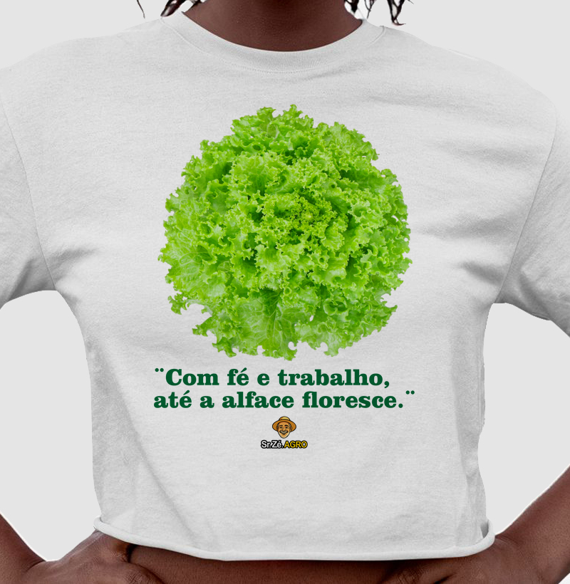Com fé e trabalho, até a alface floresce.