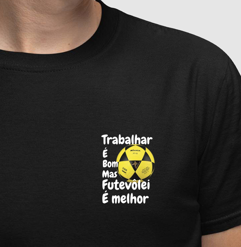 Trabalhar é bom, mas o futevôlei é melhor (bolso)