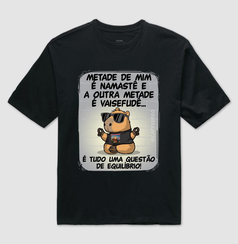 Camiseta Capivara Namastê