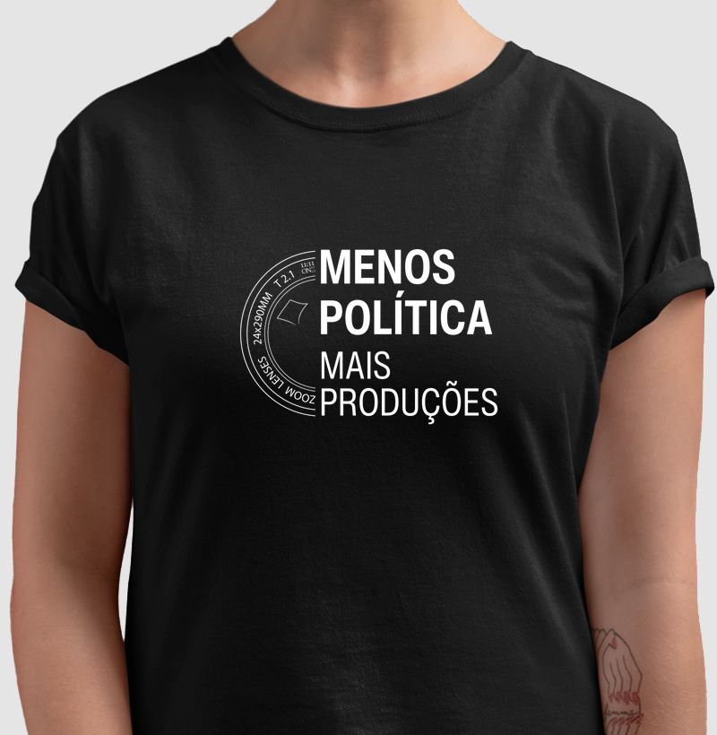 Menos Política