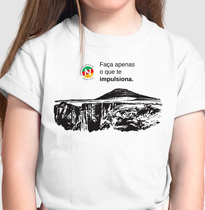 Camiseta Pico do Monte Negro Infantil