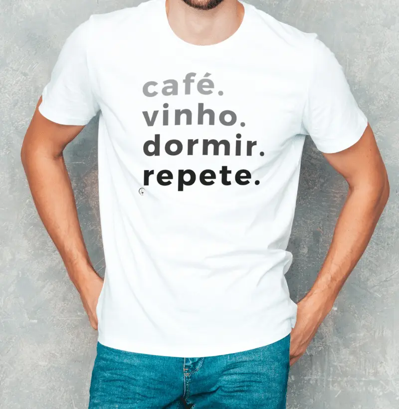         Camiseta Masculina Café Vinho Dormir Repete