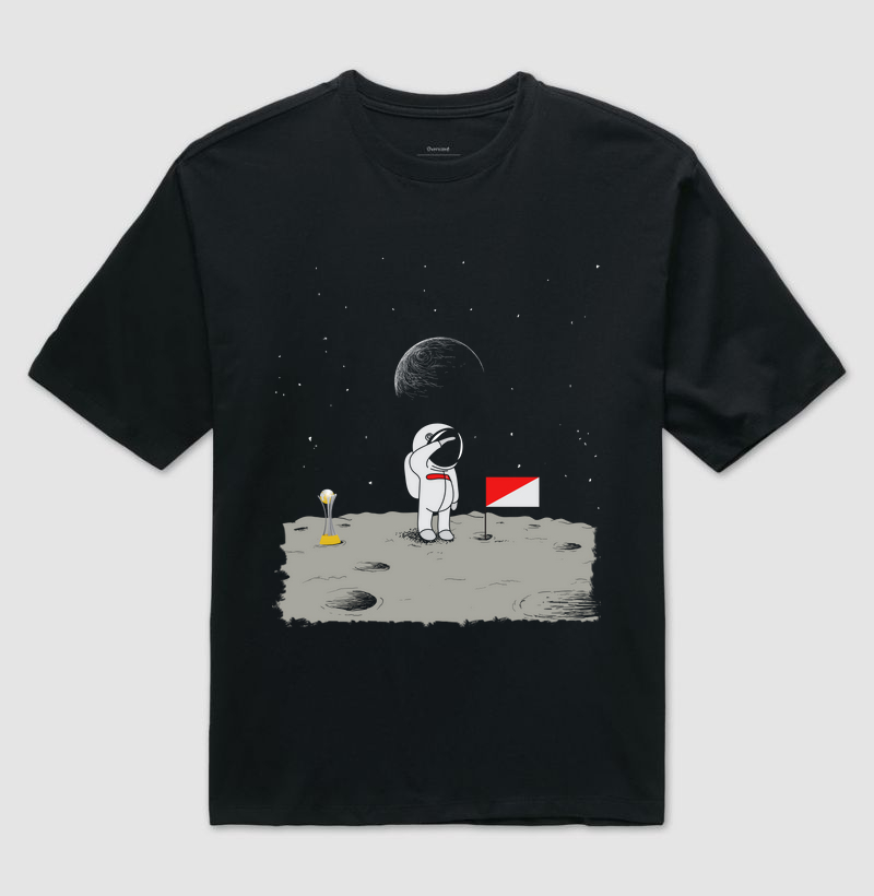 Camiseta Oversized Astronauta Vermelho do Sul