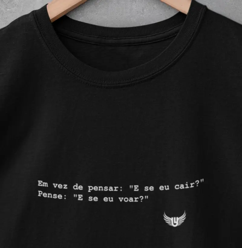 Camiseta Pense Positivo