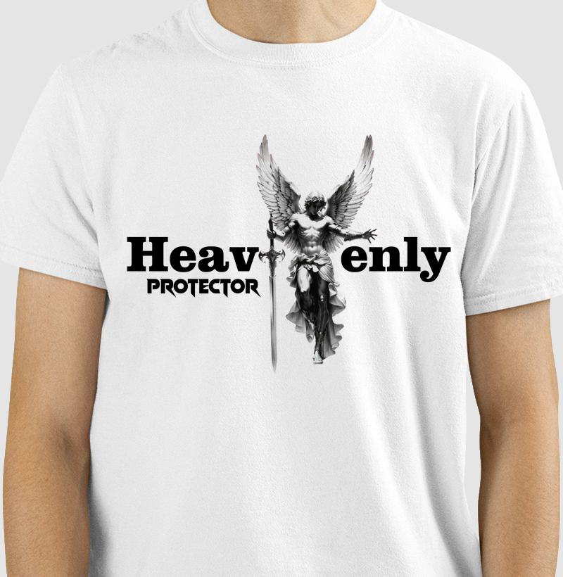 Camiseta "Heavenly Protector" - Arte Estilizada e Impactante