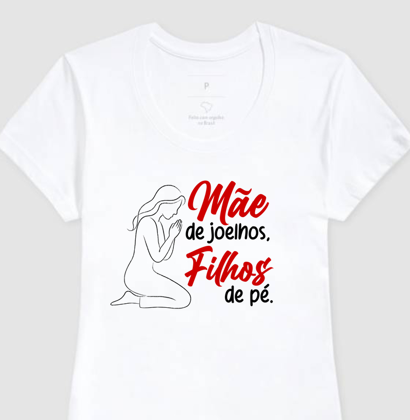 Mãe de joelhos