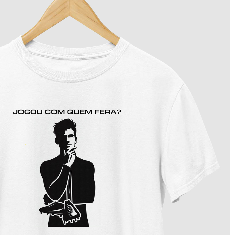 JOGOU COM QUEM