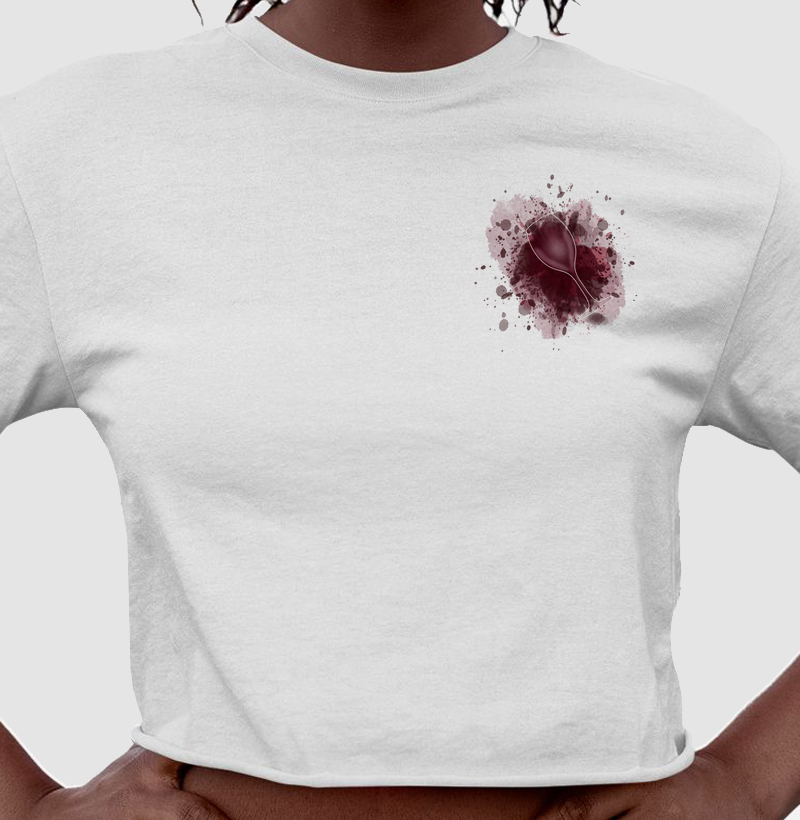 Camiseta Cropped Splash de Vinho