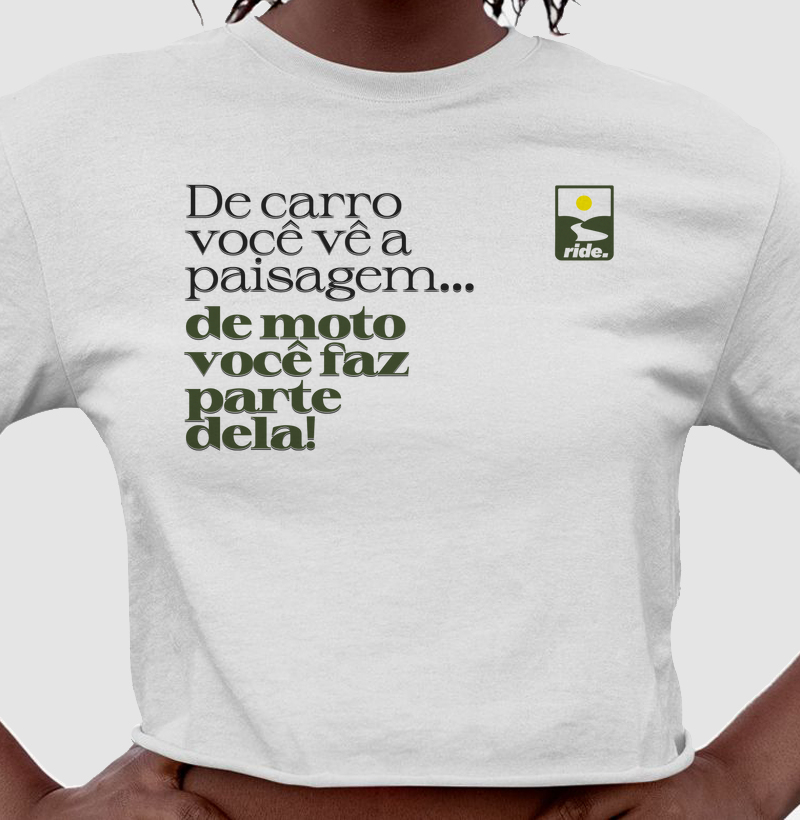 De carro você a paisagem, mas de moto!