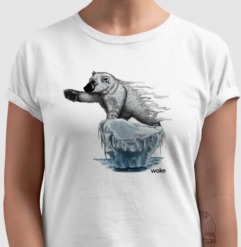 Camiseta Woke Polar Bear