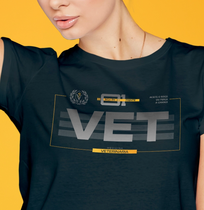 Camiseta Medicina Veterinária Premium - feminina 