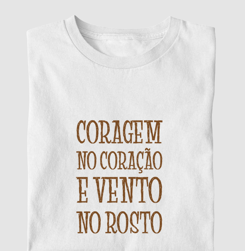 camiseta branca coragem