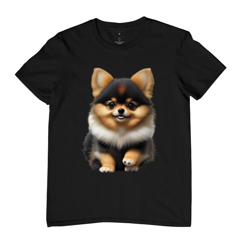 Camiseta Lulu tricolor preto branco e caramelo sentado