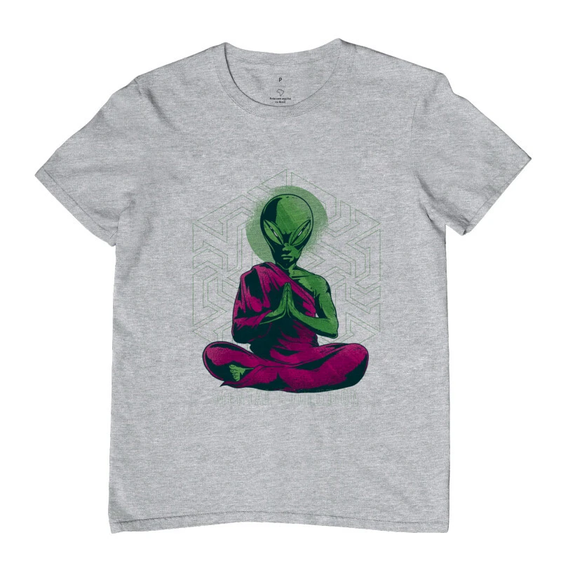Alien Meditando