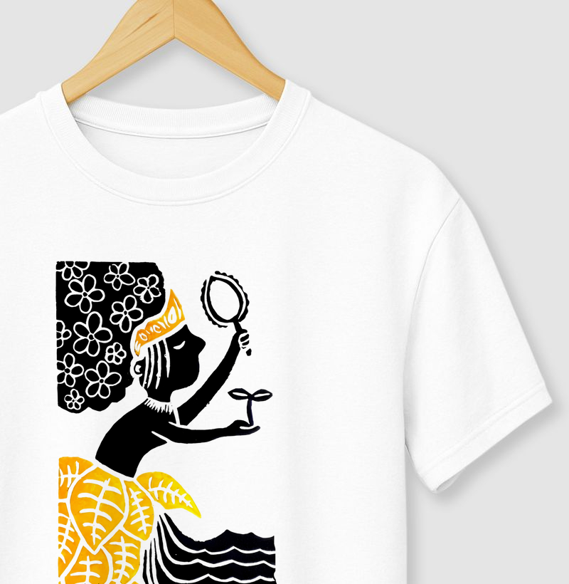 Camiseta Orixá Oxum Senhora das Águas Doces | Xilogravura do Benedito