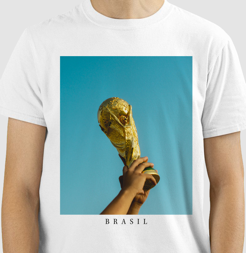 Camiseta "A Taça do Mundo é Nossa"