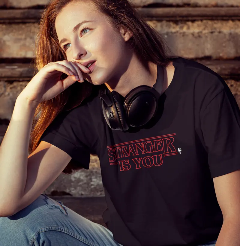 Camiseta Stranger Is You