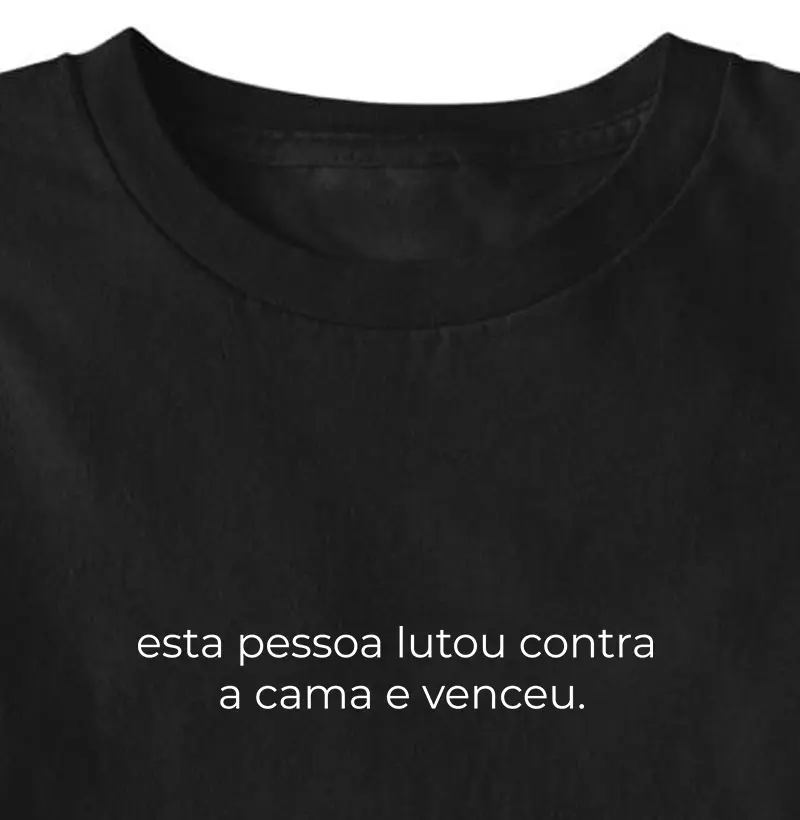 Lutei contra a cama e venci