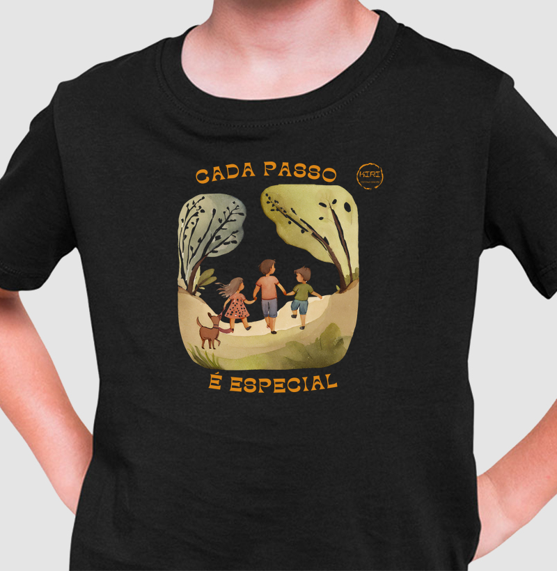 Camiseta Infantil KIRI - Cada Passo é Especial