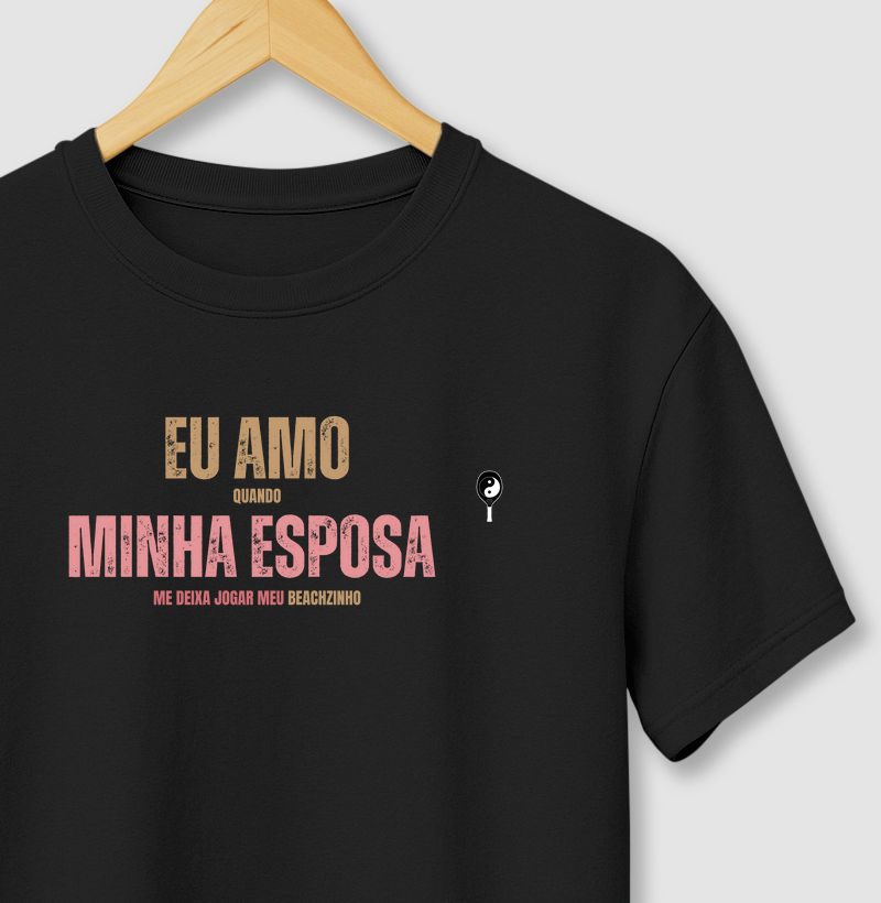 Eu amo quando minha esposa me deixa jogar meu beachzinho