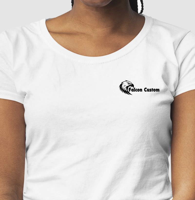 Camiseta Feminina Falcon Custom Master Lado Esquerdo Cor Preta