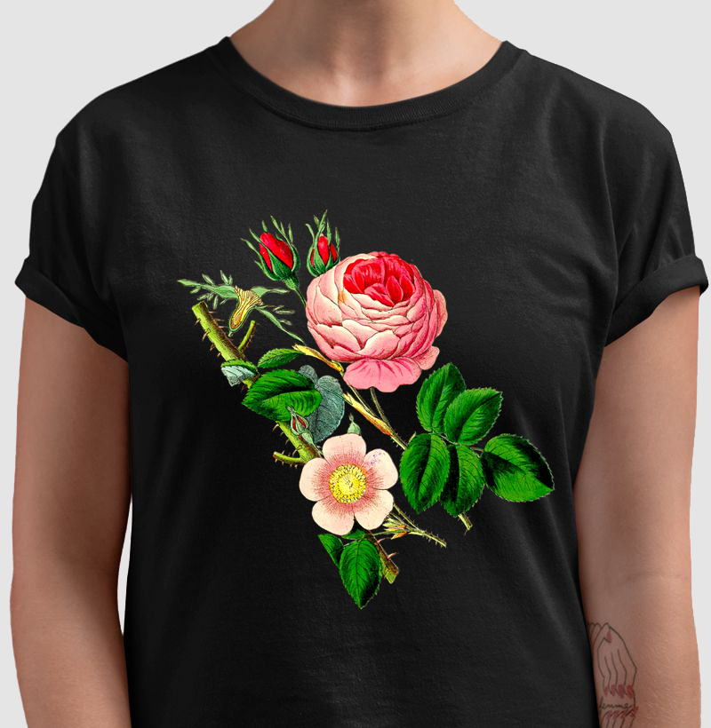 Camiseta Floral Rosas
