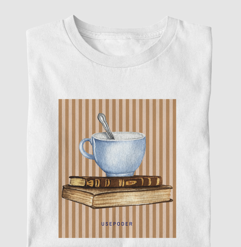 Chá e livros vintage