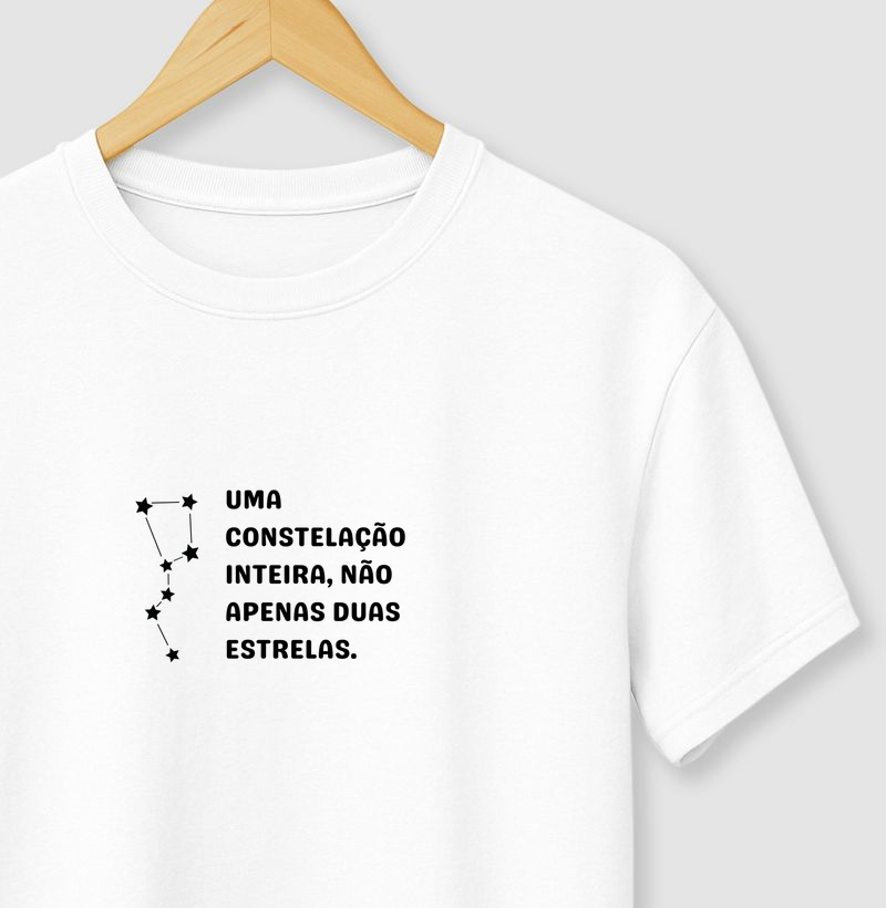 UMA CONSTELAÇÃO INTEIRA