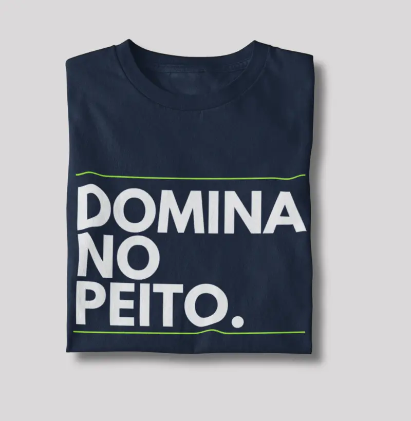Blusa domina no peito