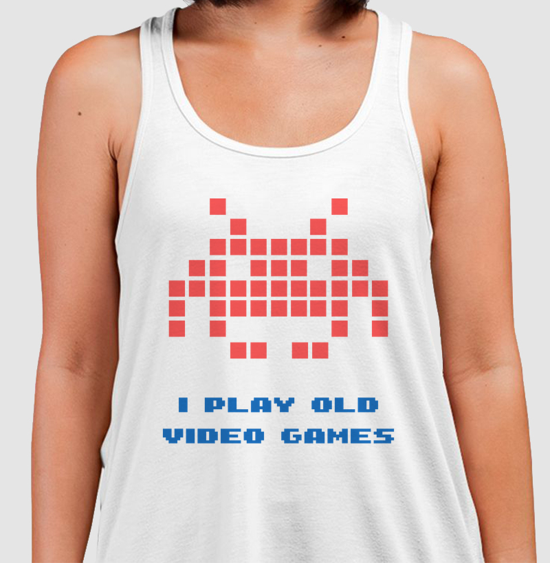 Pixel Alien Gamer – Think Tee