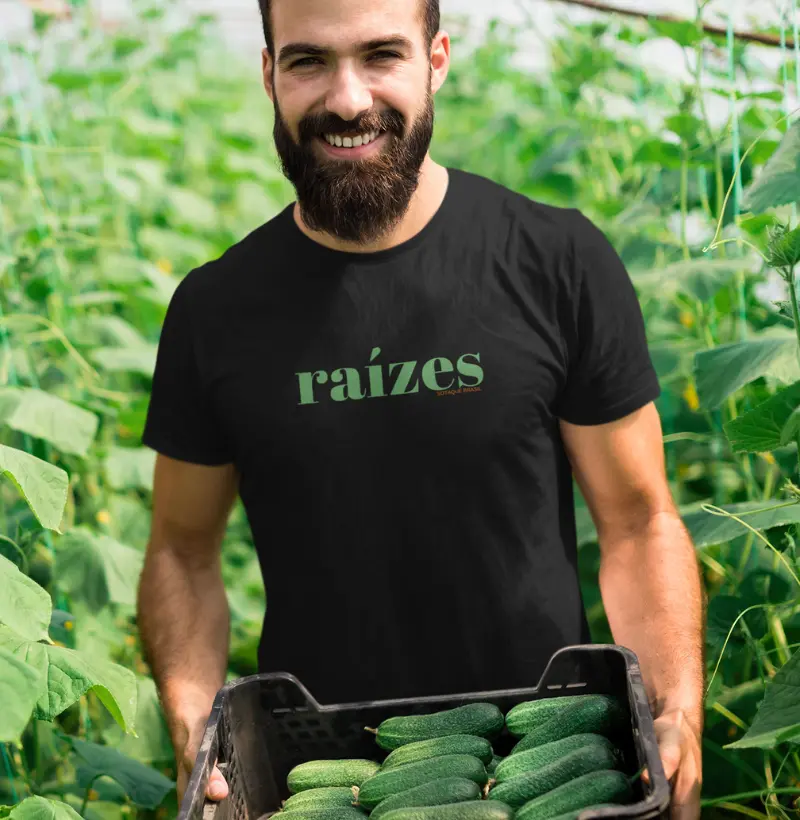 RAÍZES