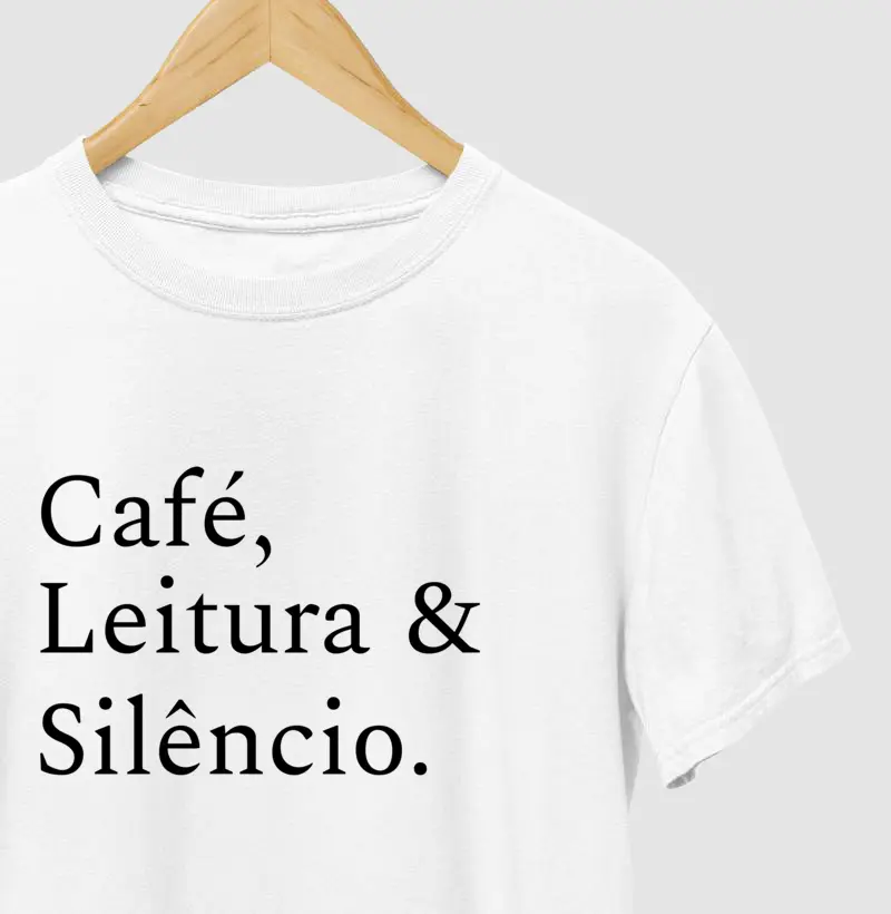Café, leitura e silêncio