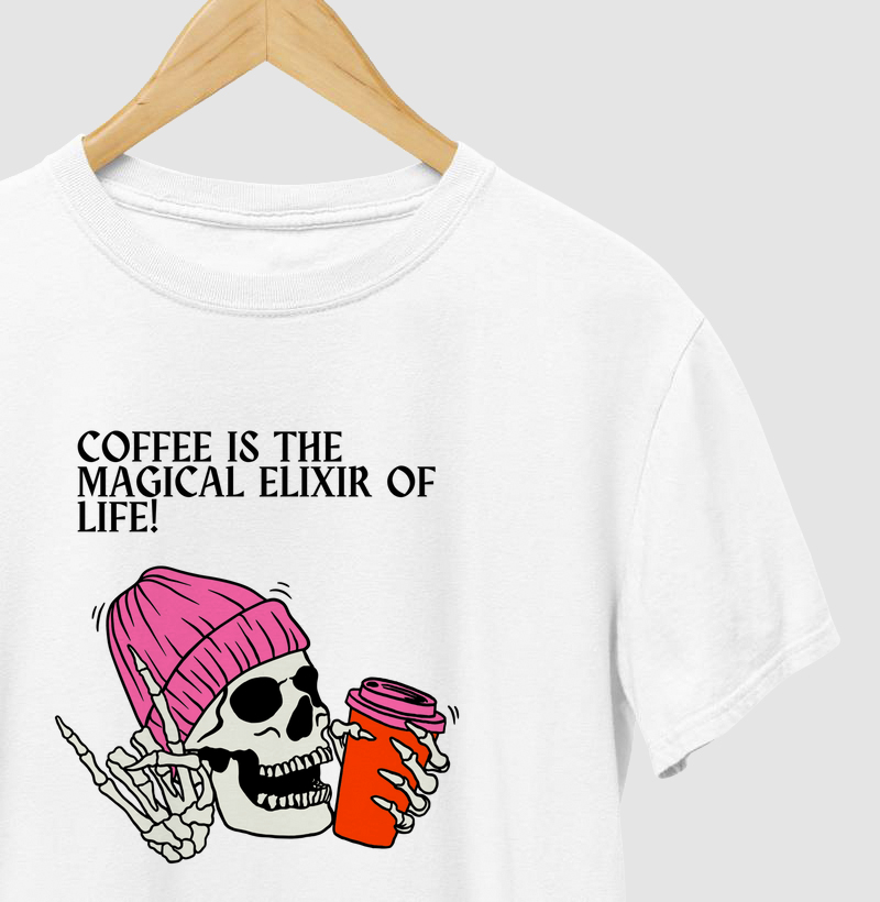 Camiseta Coffee is Life