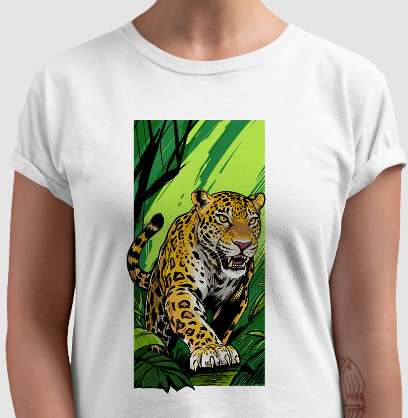 Camiseta Onça-Pintada na Mata