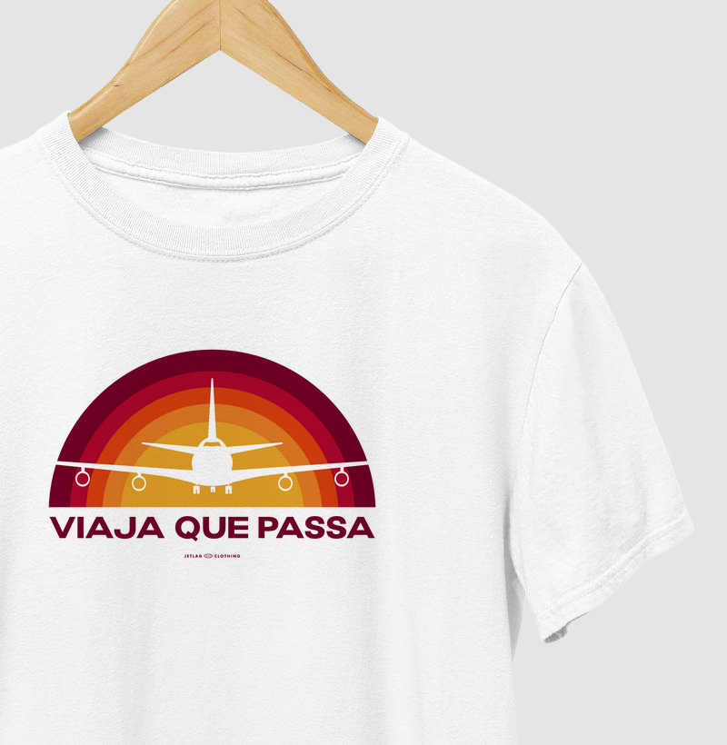 Viaja que passa pôr do sol