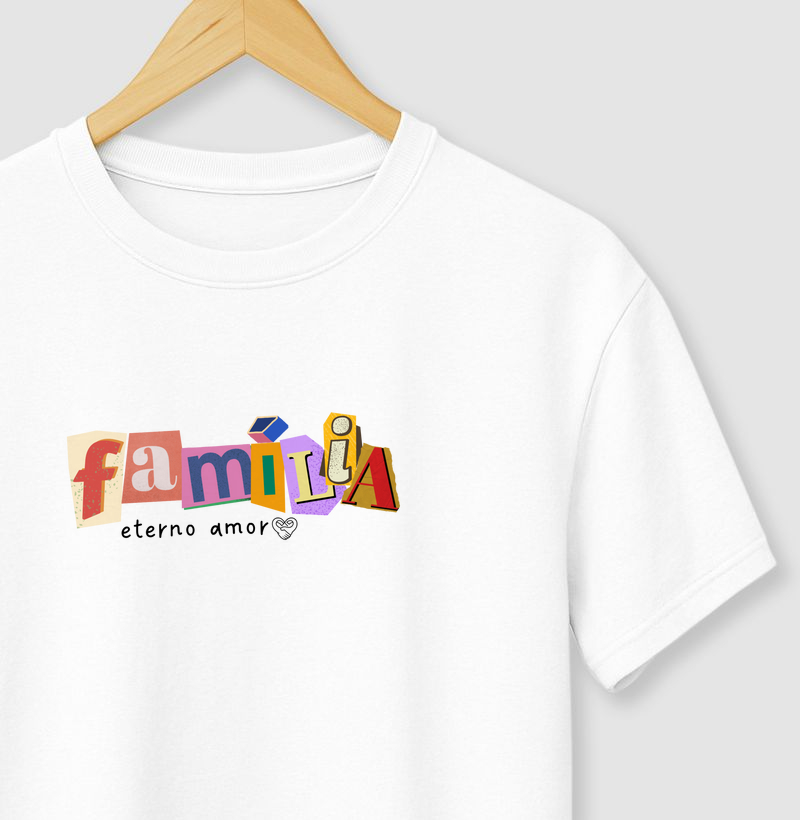 Camiseta Família - Letra de Jornal